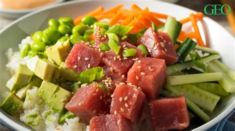 origine du poké bowl.